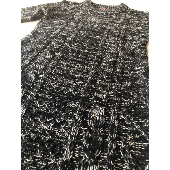 Cable Knit Long Sleeve Sweater Dress - Picture 2 of 16